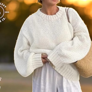 Women's Chunky Knit Sweater | Loose-Fit Long Sleeve Pullover | Warm Hollow-Out O-neck Style | Casual Autumn & Winter Fashion